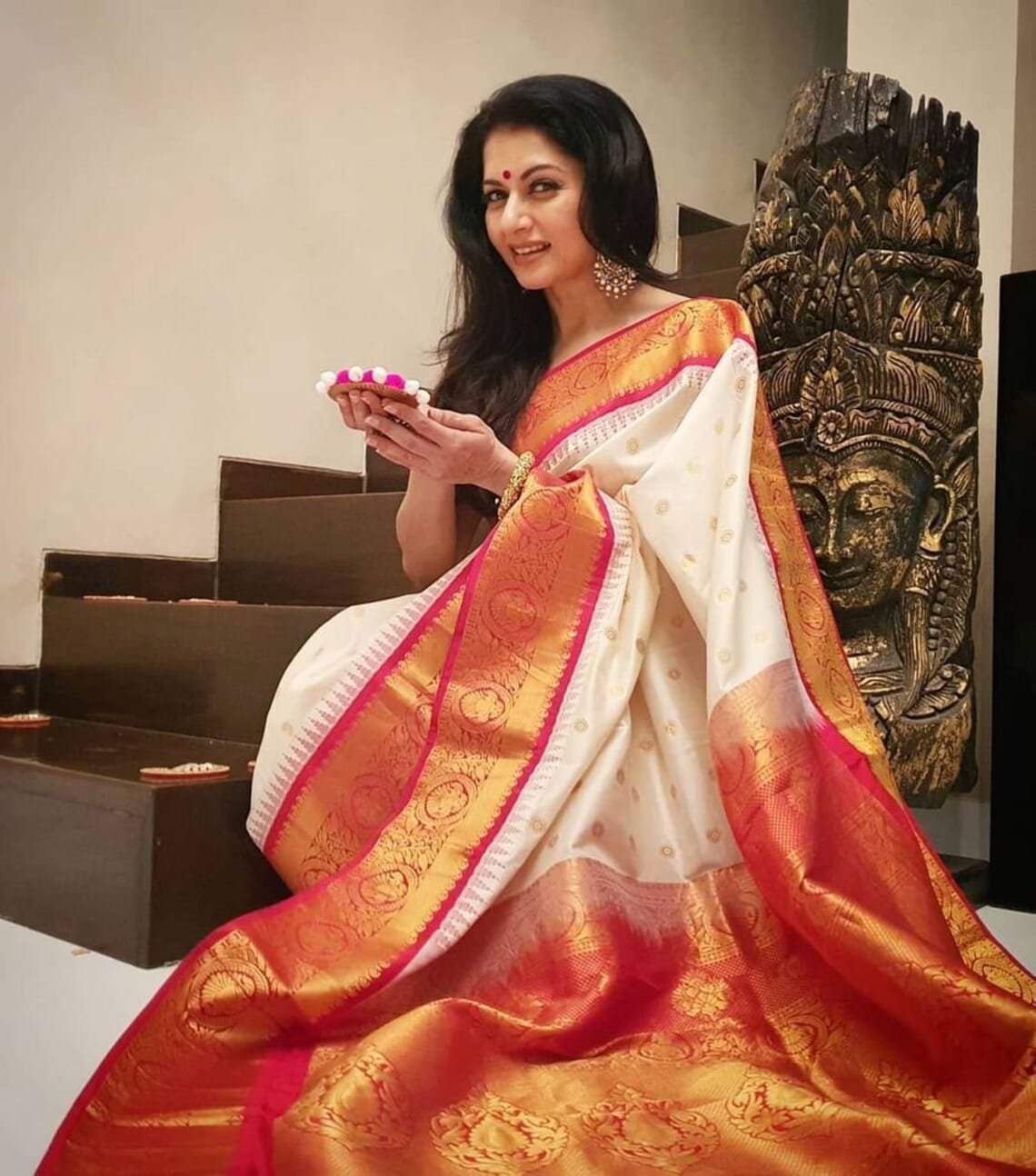 White & Red Soft Lichi Silk Saree with Rich Jacquard Work image 0