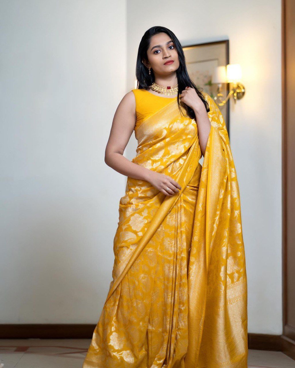 Soft Lichi Silk Saree with Rich Pallu & Jacquard Weaving image 3