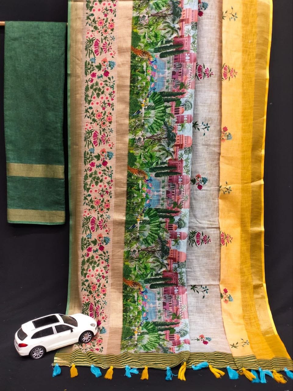Elegant Gold Linen Saree with 3 Weaving Patta & Digital Print | Latkan Detail | With Blouse image 15