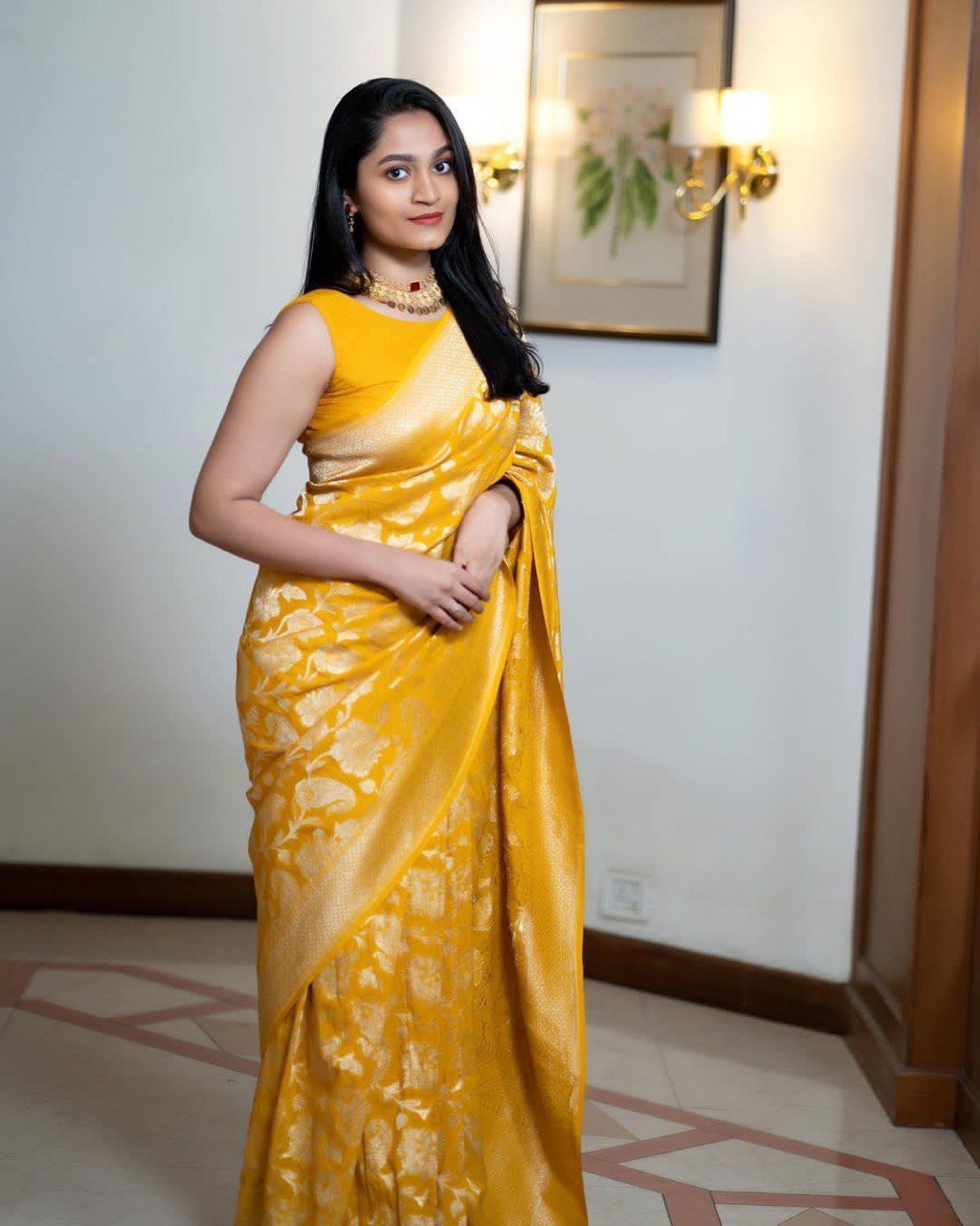 Soft Lichi Silk Saree with Rich Pallu & Jacquard Weaving image 0