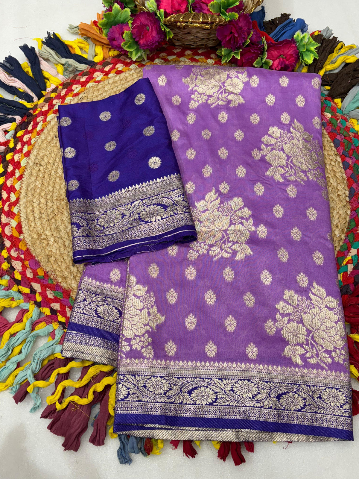 Dola Chap Dye Silk Saree with Contrast Border & Tussels | Patrika Chap | Matching Dola Silk Blouse