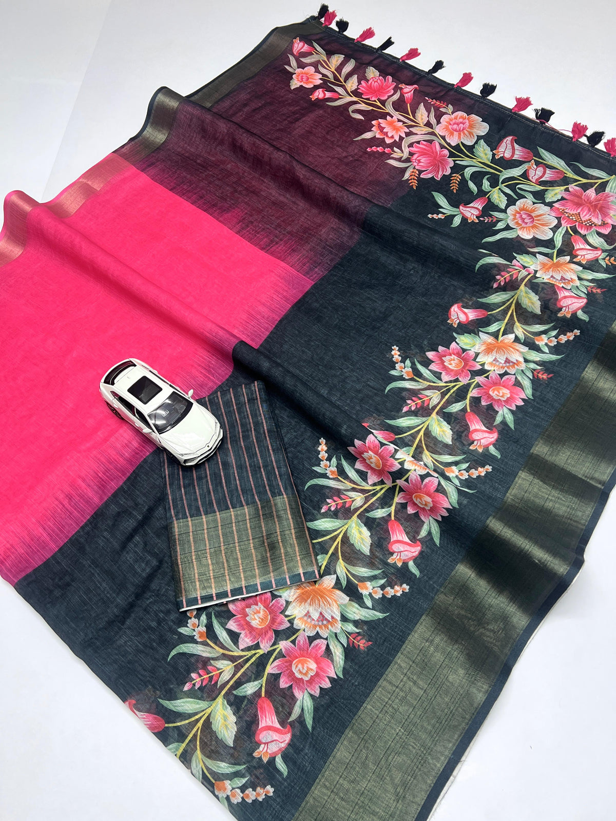 Linen Saree with Gold Jari Border & Digital Print| Elegant Festive Wear