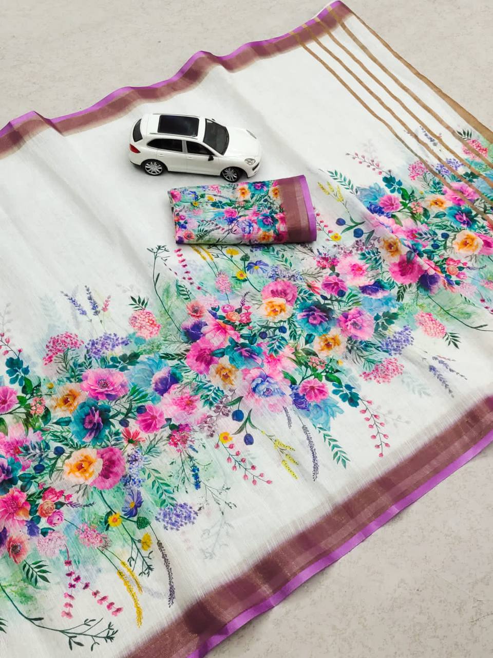 Linen Saree with Gold Jari Border & Digital Print | Elegant Daily & Festive Wear