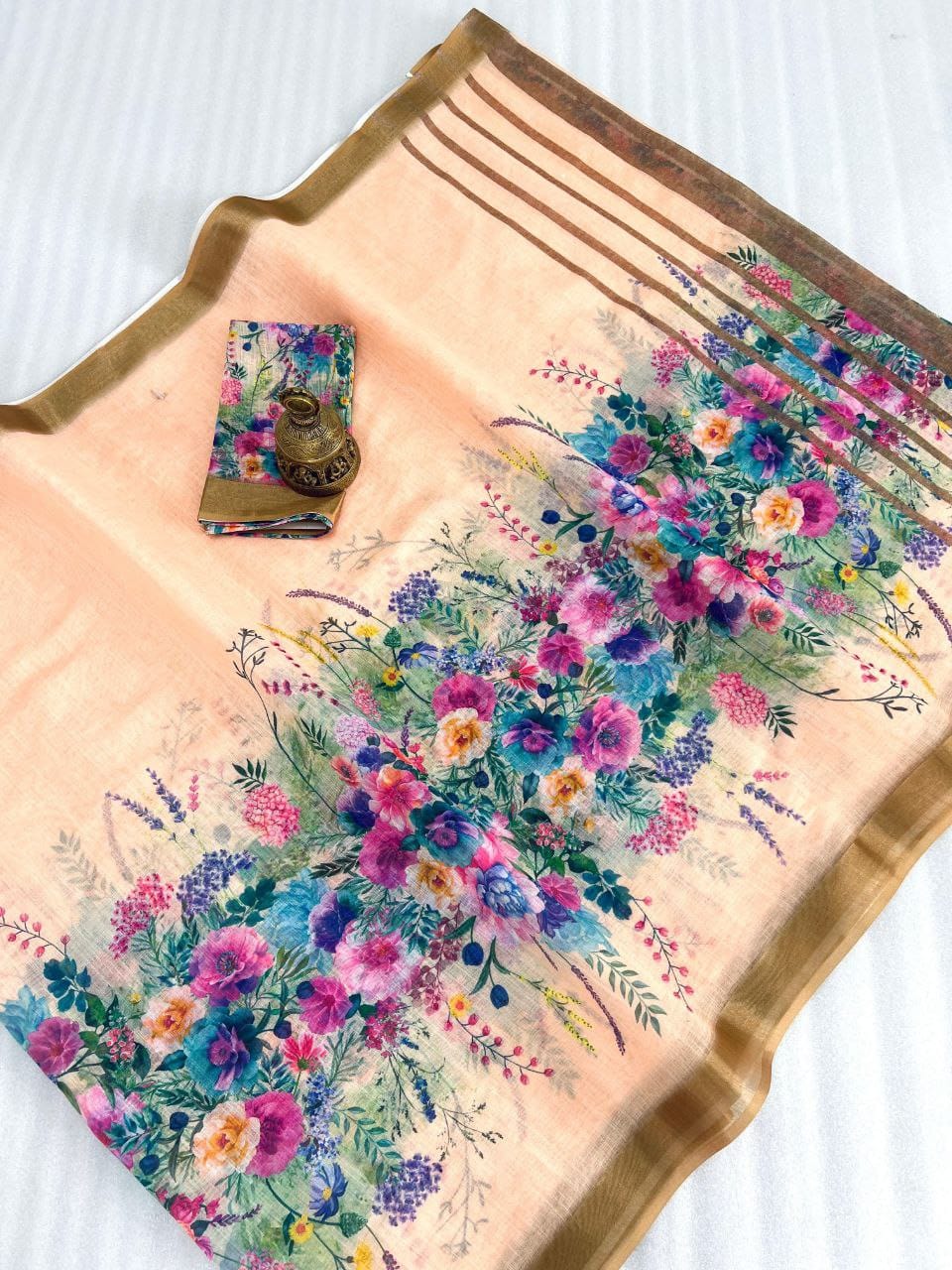 Linen Saree with Gold Jari Border & Digital Print | Elegant Daily & Festive Wear