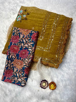 HETSHVI Premium Crush Organza Saree with Self-Sequins & Dori Arco Border | Kalamkari Blouse