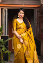 Soft Lichi Silk Saree with Rich Jacquard Weaving