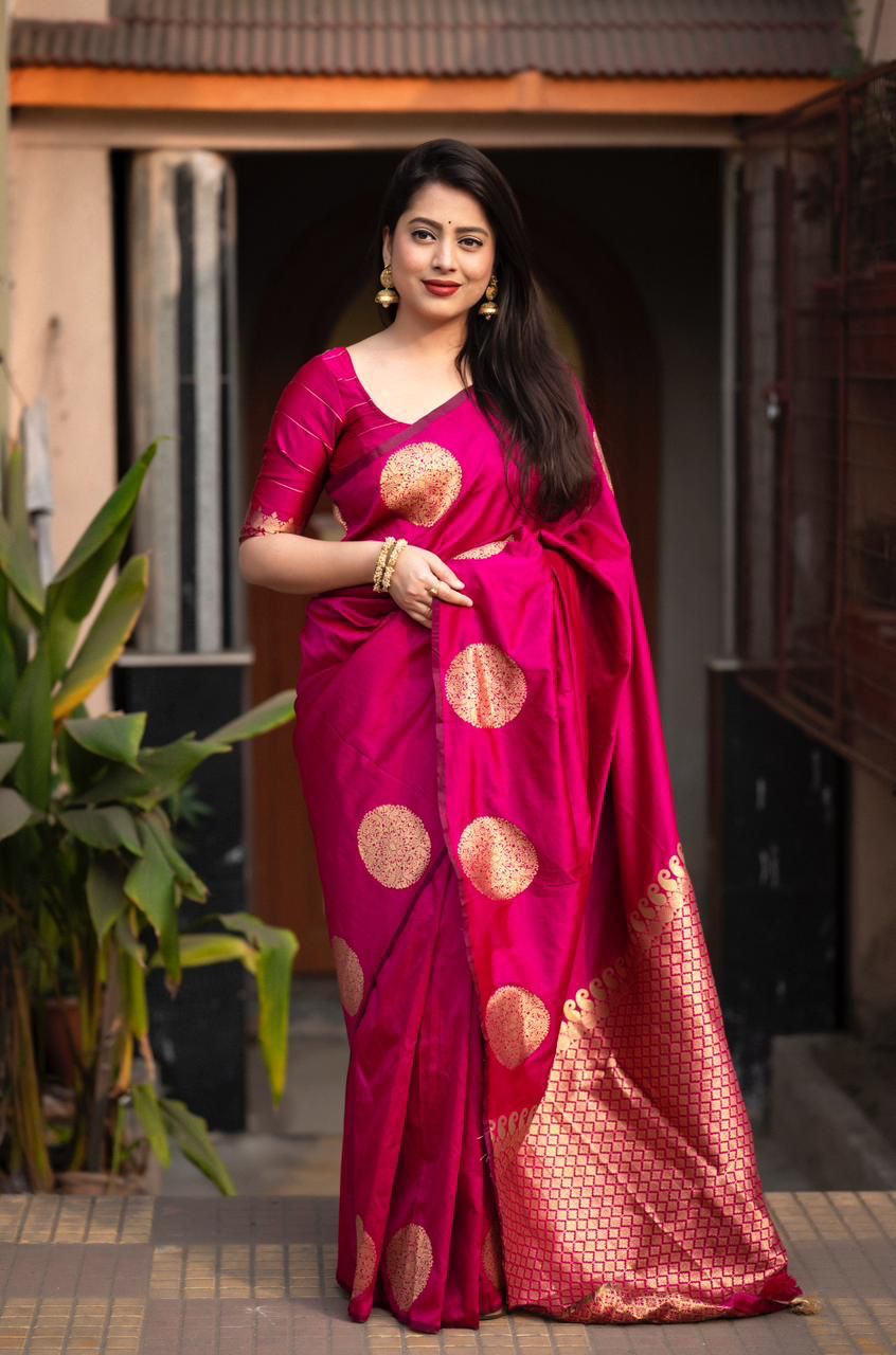 Soft Lichi Silk Saree with Rich Jacquard Weaving