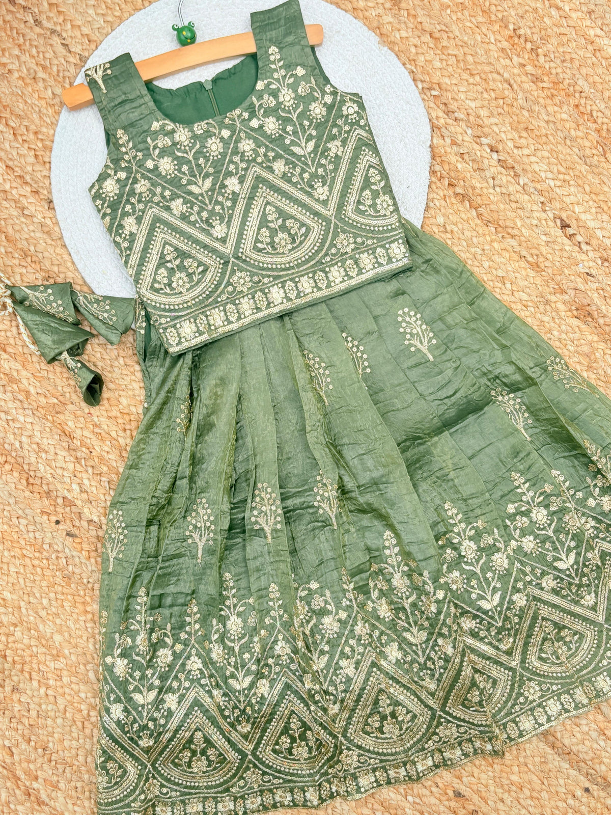 Kids Designer Lahenga Choli – Gold Crush Embroidery Work | Festive & Party Wear