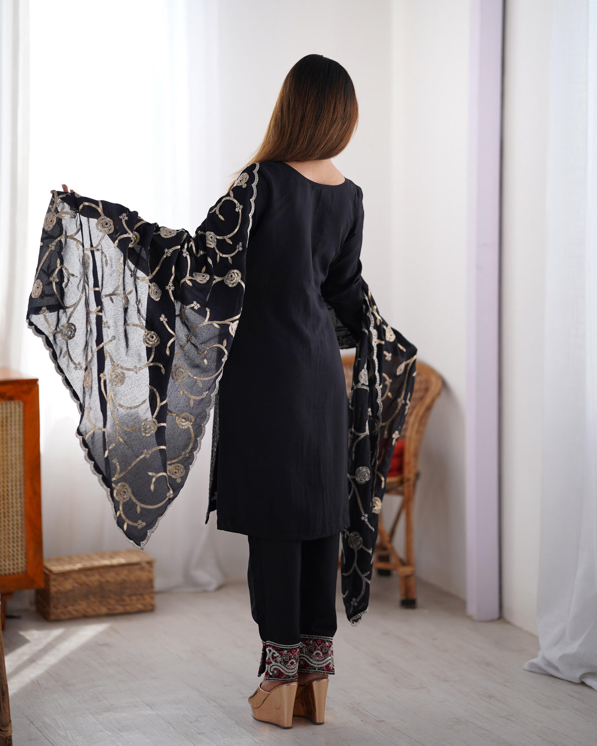 Elegant Chinon Silk 3-Piece Co-ord Set with Thread & Sequin Work