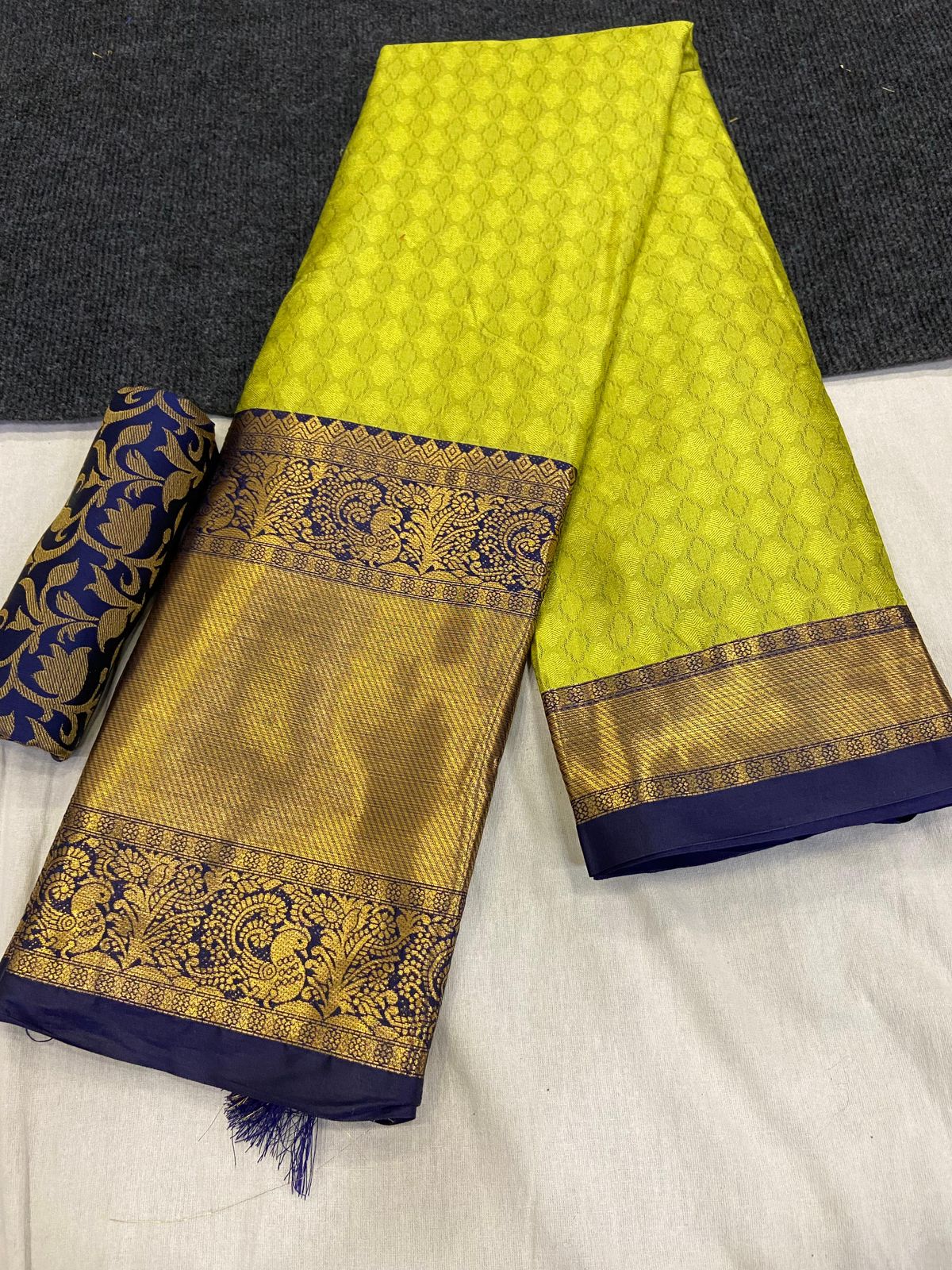 Aura Pure Mercerised Cotton Silk Saree – Exclusive Self-Design Border