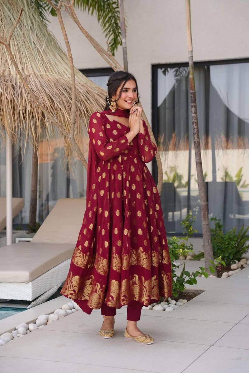 Elegant 3-Piece Anarkali Set – Jequard Anarkali with Micro Cotton Pants & Foux Gorgette Dupatta