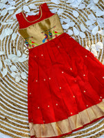 Kids Banarasi Jacquard Paithani Gown – Traditional Zari Weave | Festive Wear