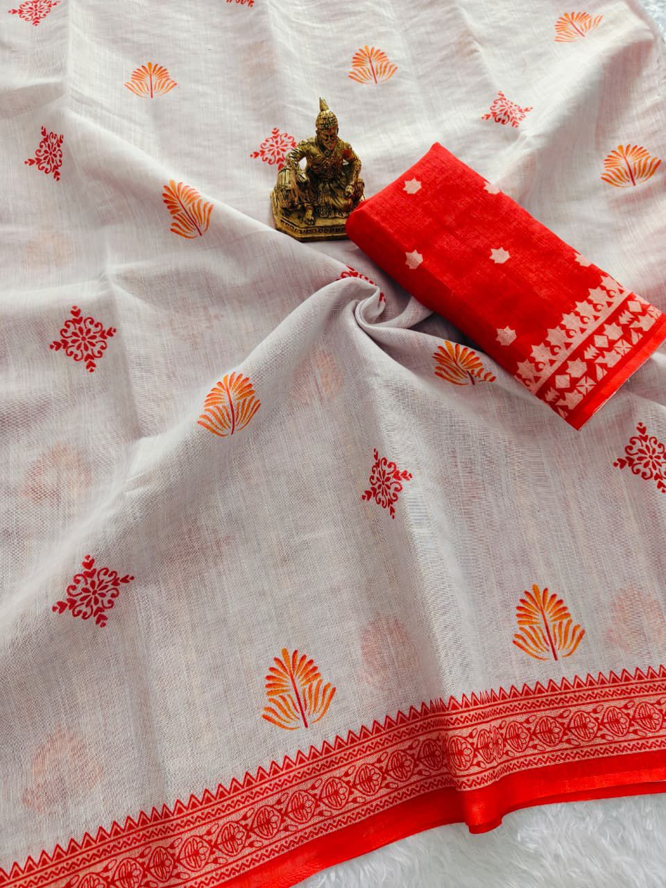 Durga Pooja Special Heavy Linen Digital Print Saree with Tassels | Festive Wear Saree