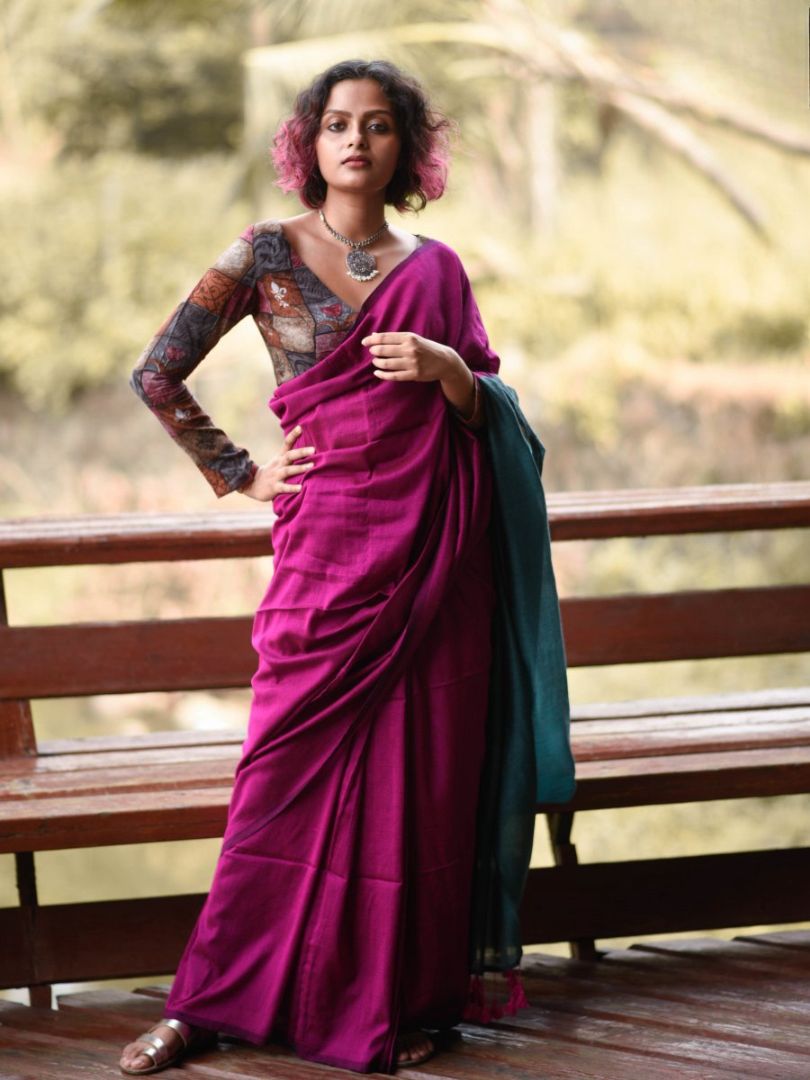 Mal Cotton Saree with Contrast Blouse & Pallu | Beautiful Latkans | Premium Quality