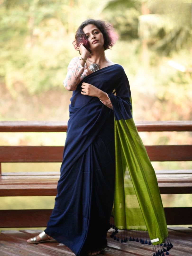 Mal Cotton Saree with Contrast Blouse & Pallu | Beautiful Latkans | Premium Quality