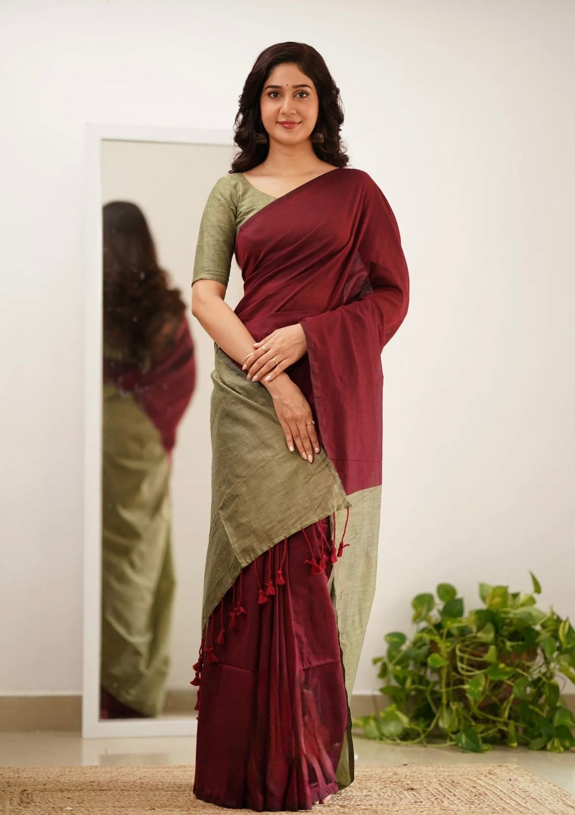 Mal Cotton Saree with Contrast Blouse & Pallu | Beautiful Latkans | Premium Quality