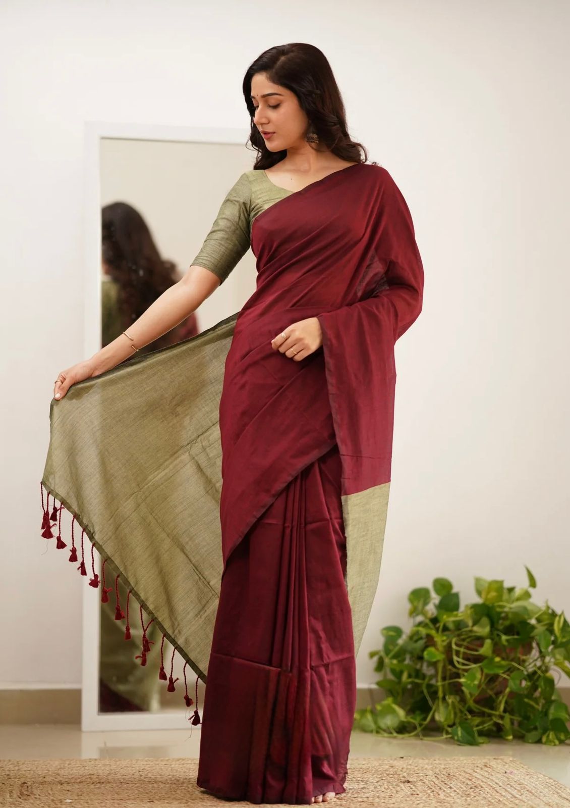 Mal Cotton Saree with Contrast Blouse & Pallu | Beautiful Latkans | Premium Quality