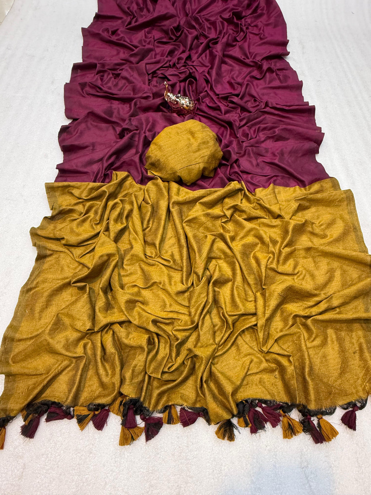 Mal Cotton Saree with Contrast Blouse & Pallu | Beautiful Latkans | Premium Quality