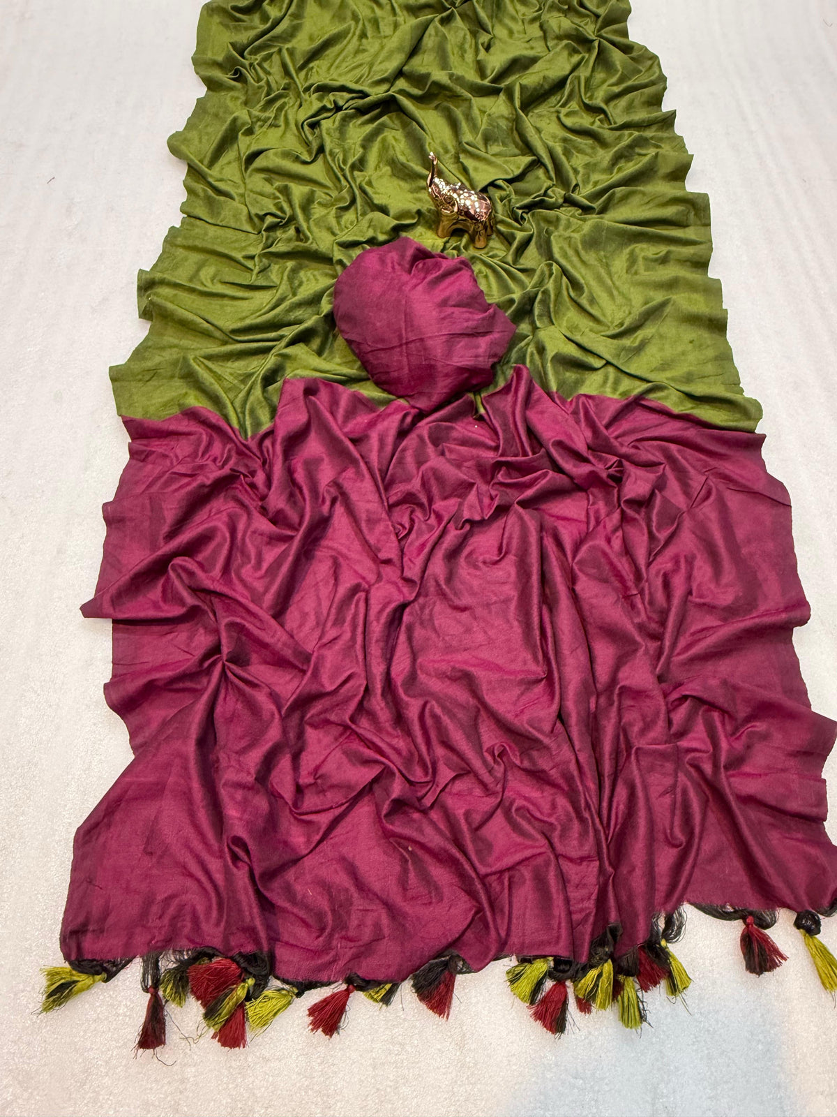 Mal Cotton Saree with Contrast Blouse & Pallu | Beautiful Latkans | Premium Quality