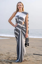 Plain Linen Saree with Digital Print & Fumka Latkan | With Bangaloiry Satin Blouse image 12