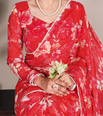 Floral Weightless Marbal Saree with Pearl Lace Border image 3