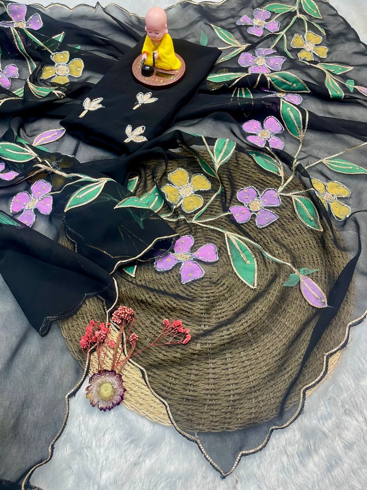 Vanshi Blooming Georgette Saree with Floral Brush Print, Handwork & Khatli Border image 4