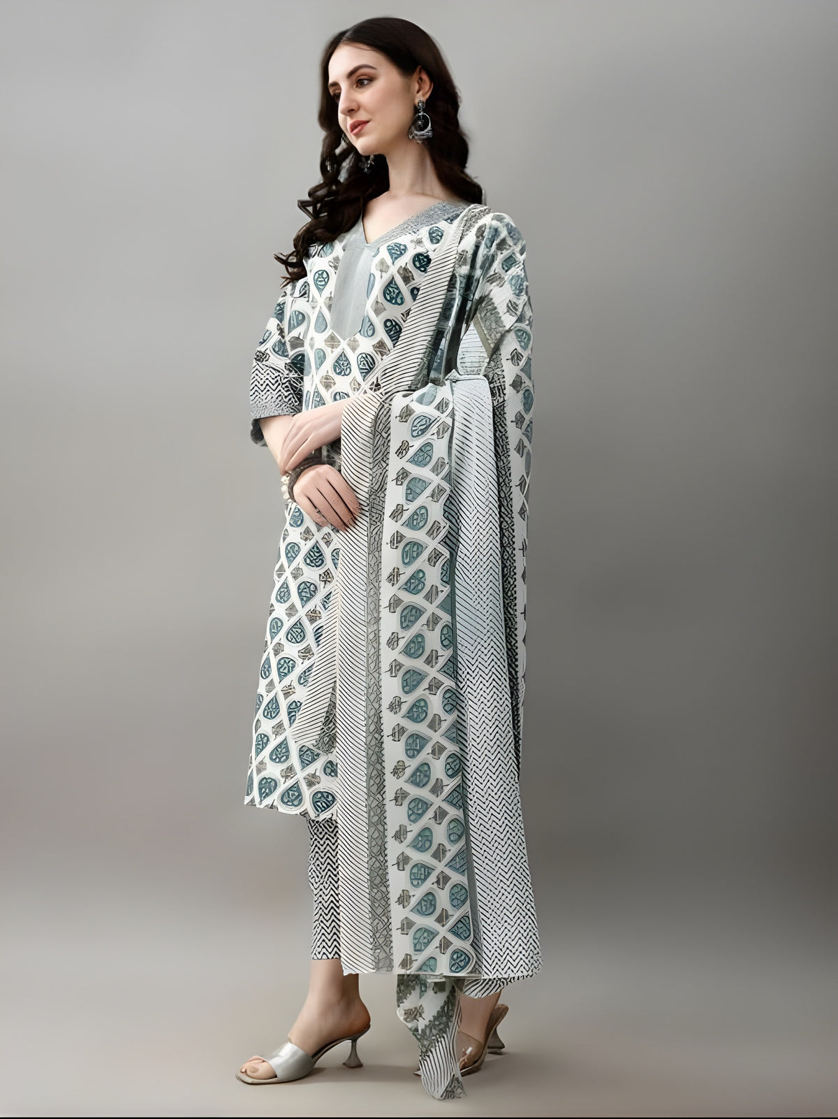 Viha Green Printed Kurti with Pant & Dupatta Set | Biscuit Cotton | Premium Festive Wear
