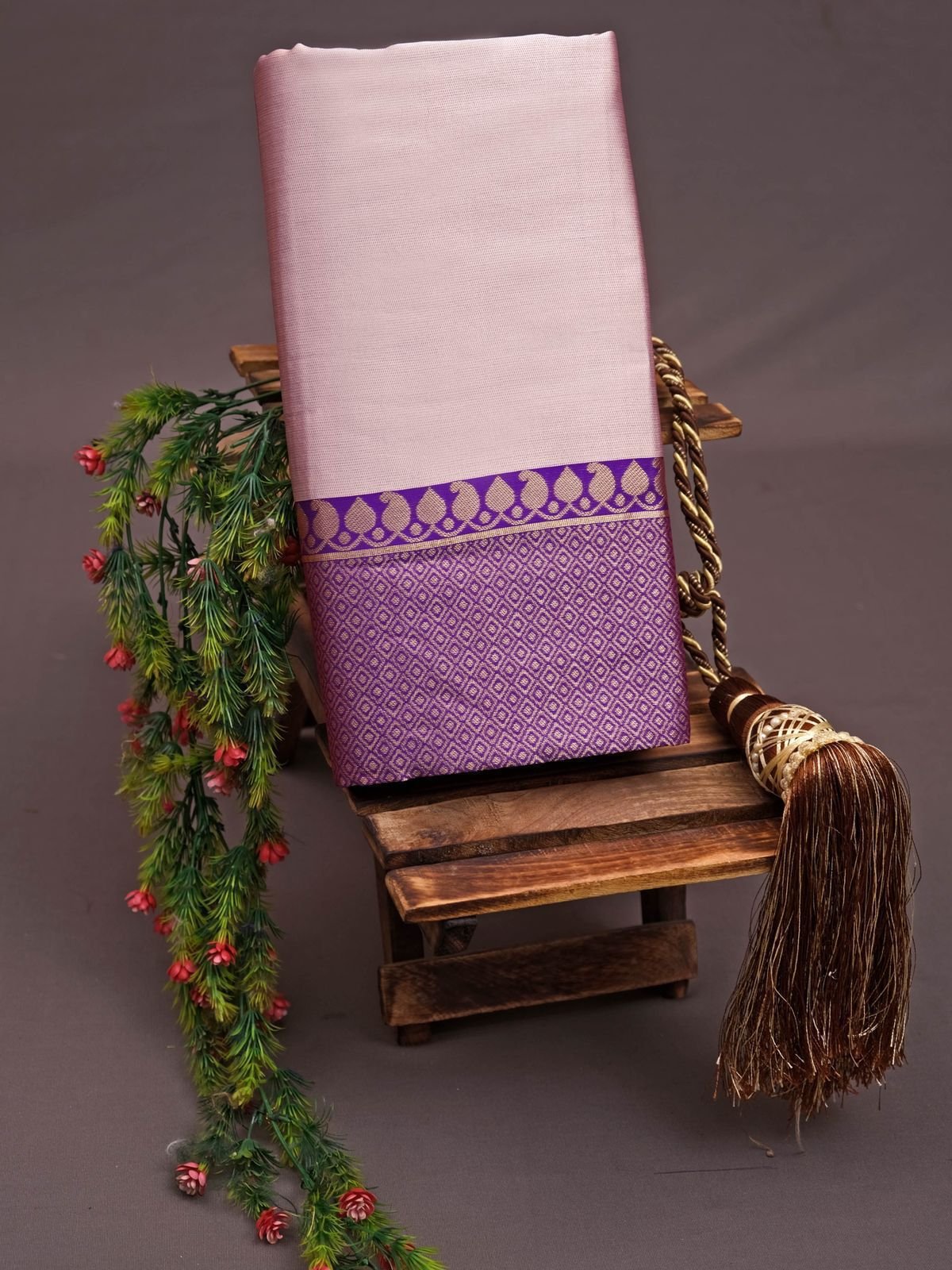 Elegant Soft Lichi Silk Saree with Jacquard Border image 5