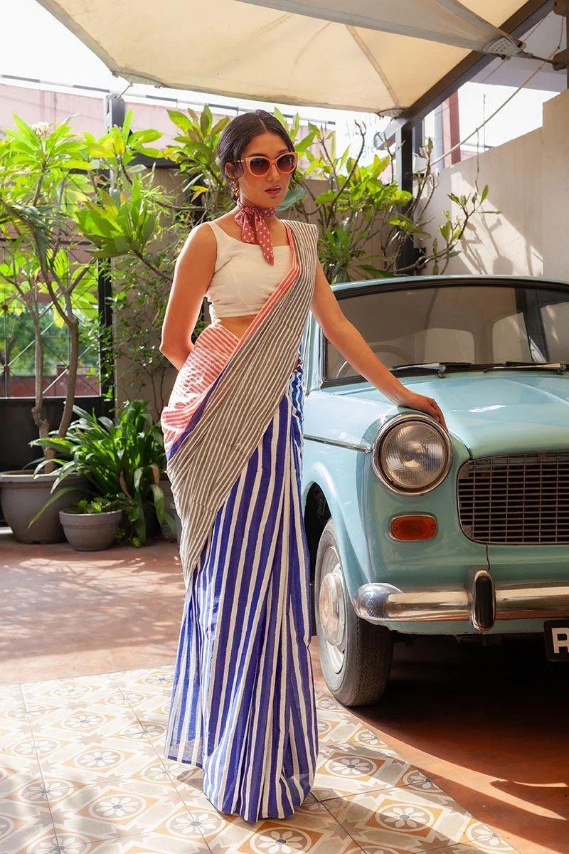 Elegant Plain Linen Saree with Digital Print & Fumka Latkan | With Digital Print Blouse image 0