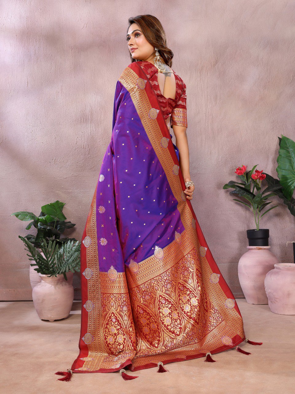 Sanmati - Pure Handloom Kalamkari Silk Saree with Zari Border & Grand Pallu | Premium Sustainable Saree