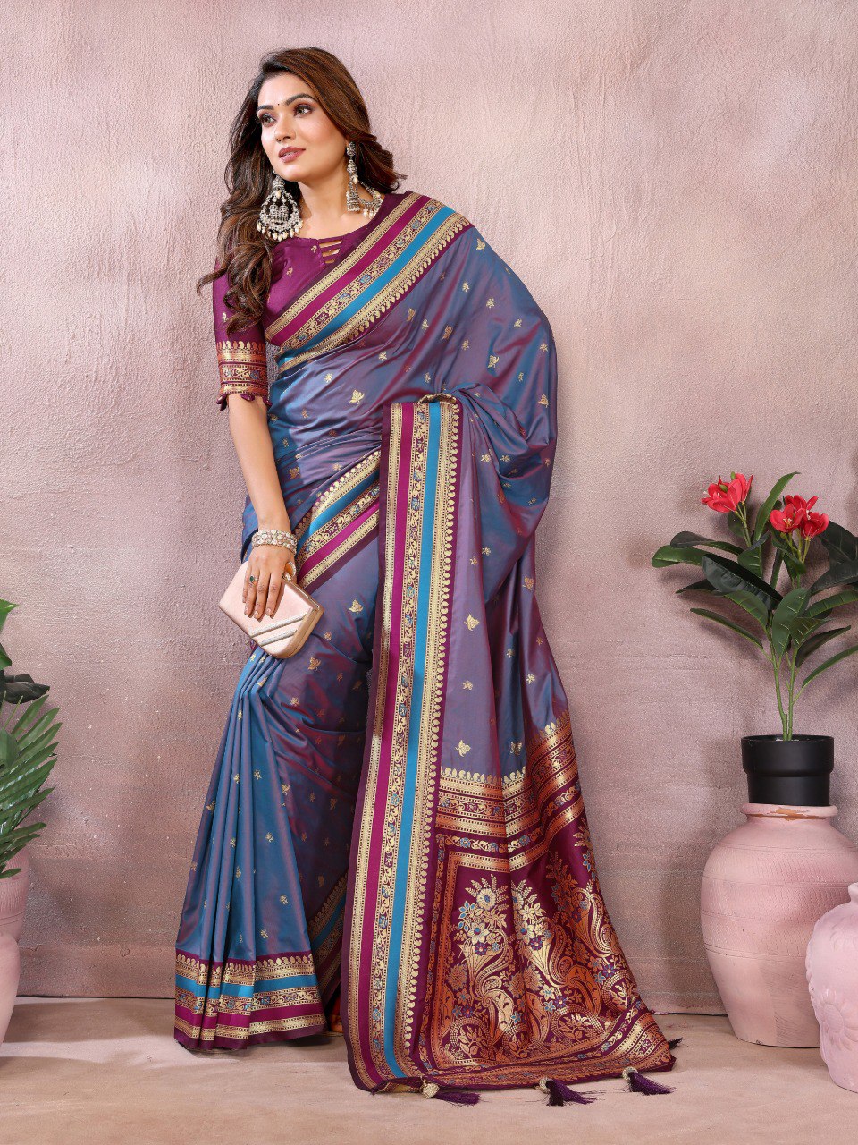 Sndar - Pure Handloom Kalamkari Silk Saree with Zari Border & Grand Pallu | Premium Sustainable Fashion