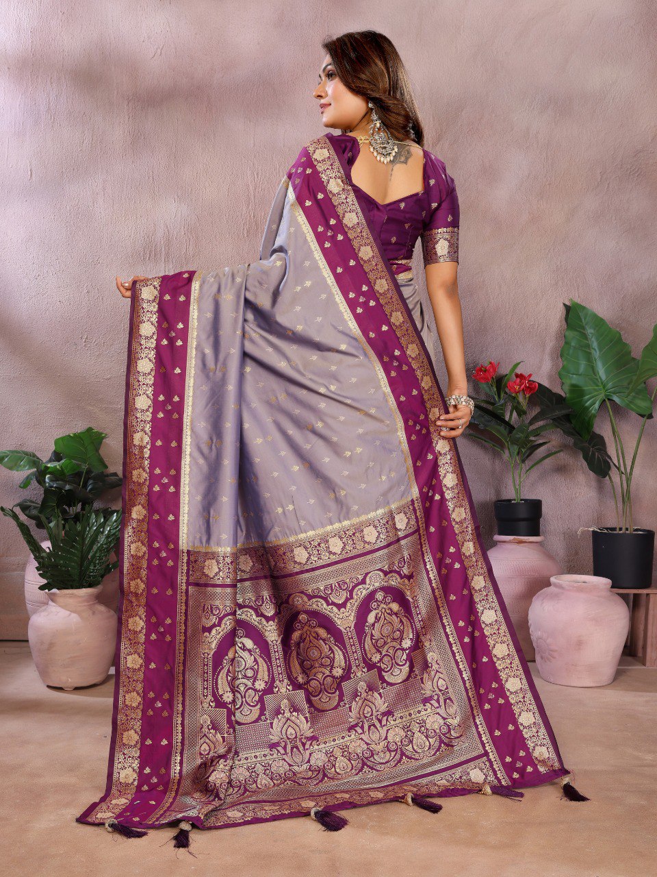 Sarangi - Pure Handloom Kalamkari Silk Saree with Zari Border & Grand Pallu | Sustainable Luxury
