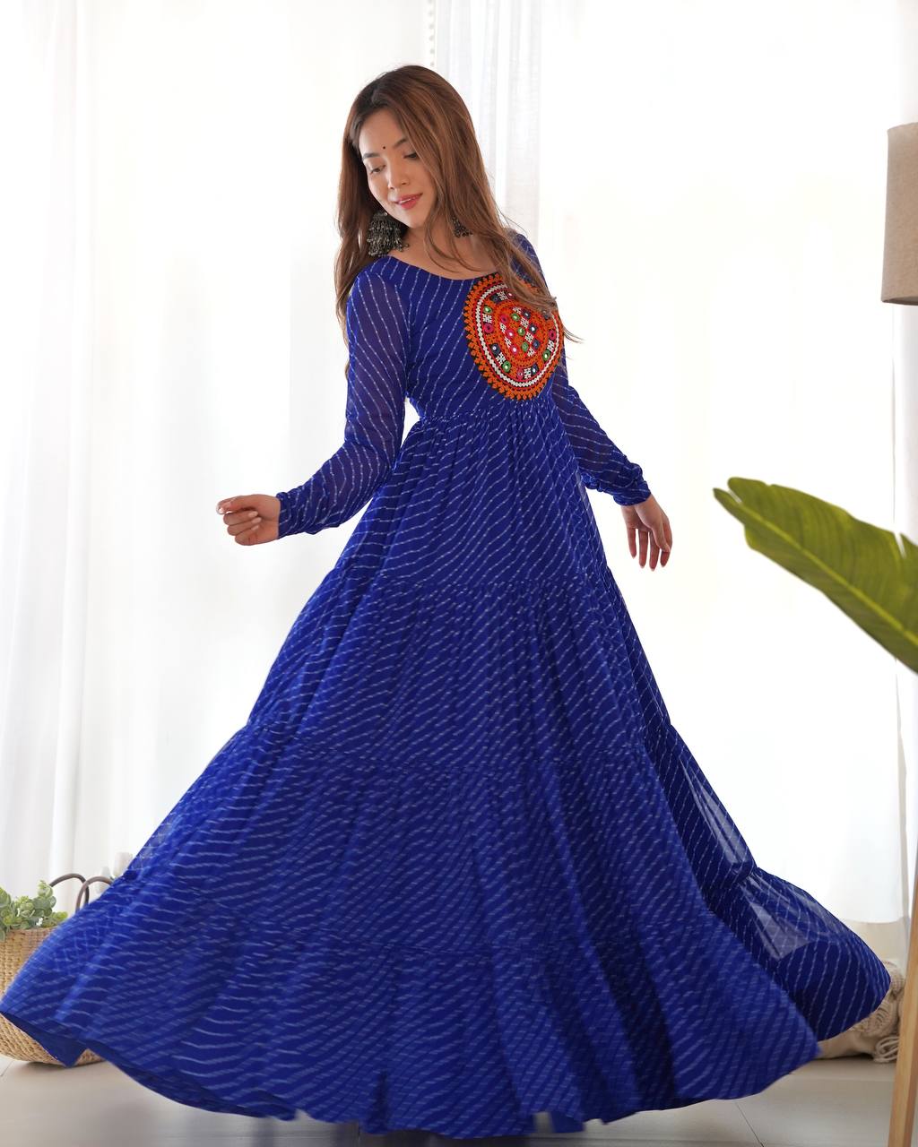 Elegant Leheriya Anarkali Gown with Gamthi Work & 7 Mtr Flair – Ready to Wear