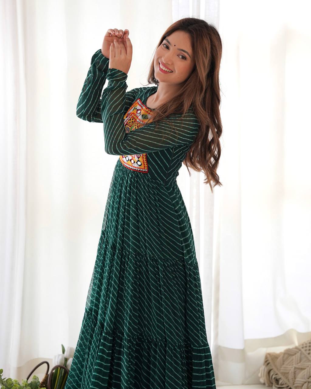 Elegant Leheriya Anarkali Gown with Gamthi Work & 7 Mtr Flair – Ready to Wear