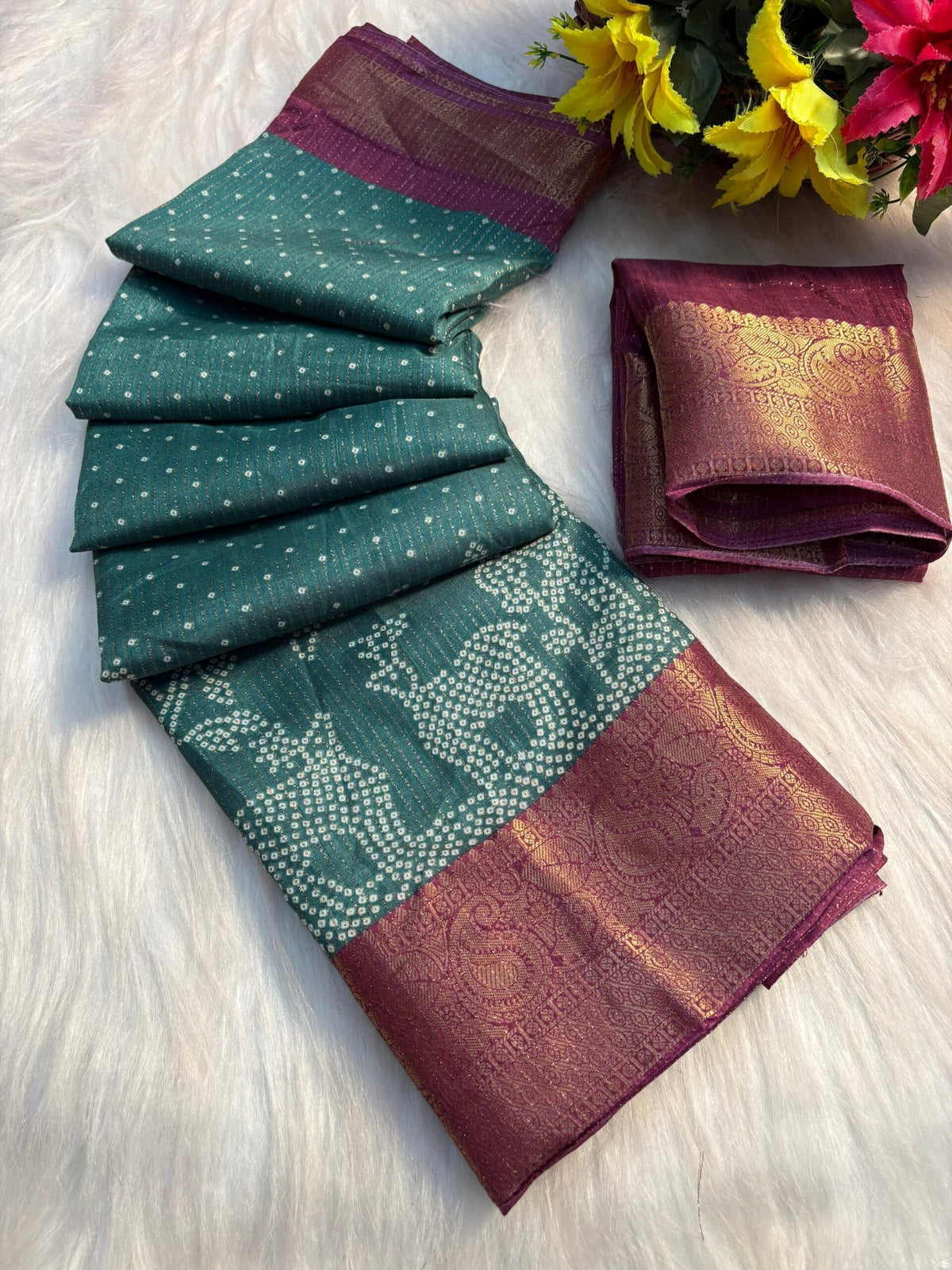 Reko Jari Dola Silk Saree with Elegant Jacquard Border - Teal Green image