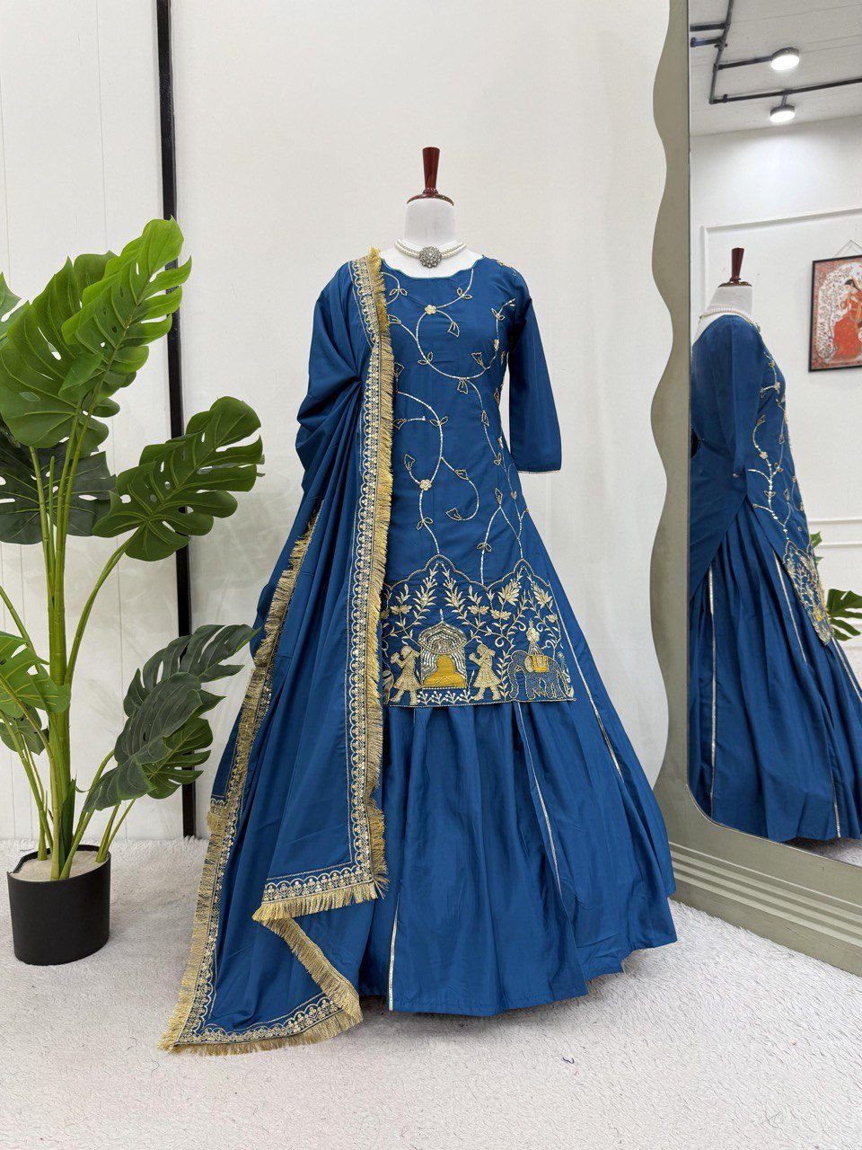 Elegant Natural Crepe Silk Lehenga Set with Beads & Sequin Work image 16