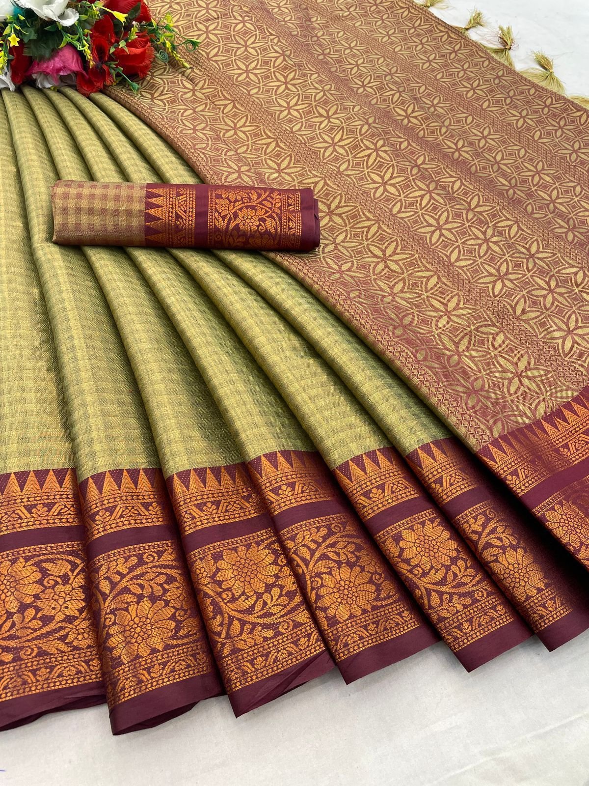 KHANGULAB - Pure Mercerised Copper Silk Saree with Contrast Border & Pallu image 2