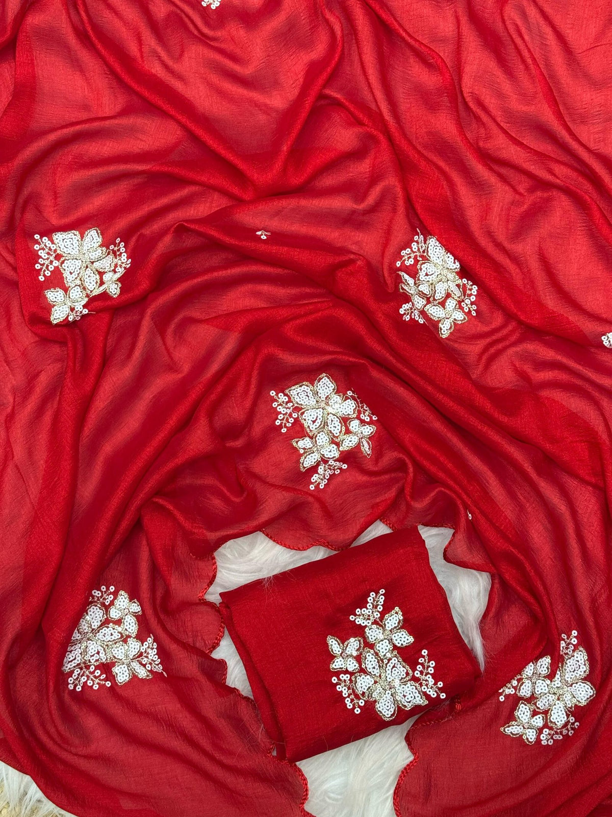 Elegant Two-Tone Vichitra Silk Saree with Sequin Work and Arco Border image 13