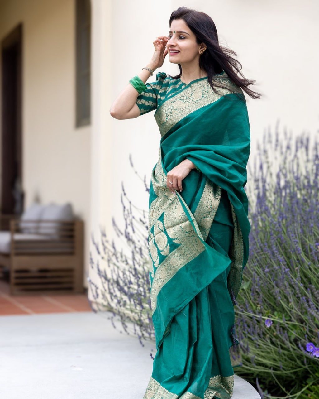 Banarasi Soft Lichi Silk Saree with Rich Jacquard Weaving image 1