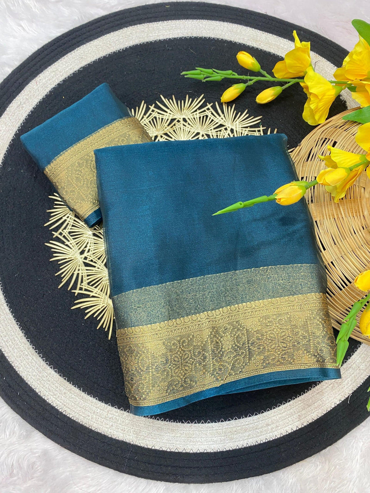Pure Jacquard Weaving Khadi Silk Tissue Organza Saree with Elegant Border - Teal Blue image