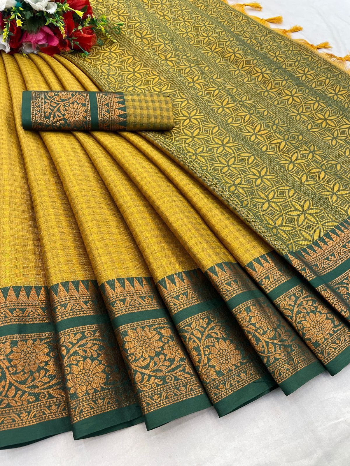 KHANGULAB - Pure Mercerised Copper Silk Saree with Contrast Border & Pallu image 3