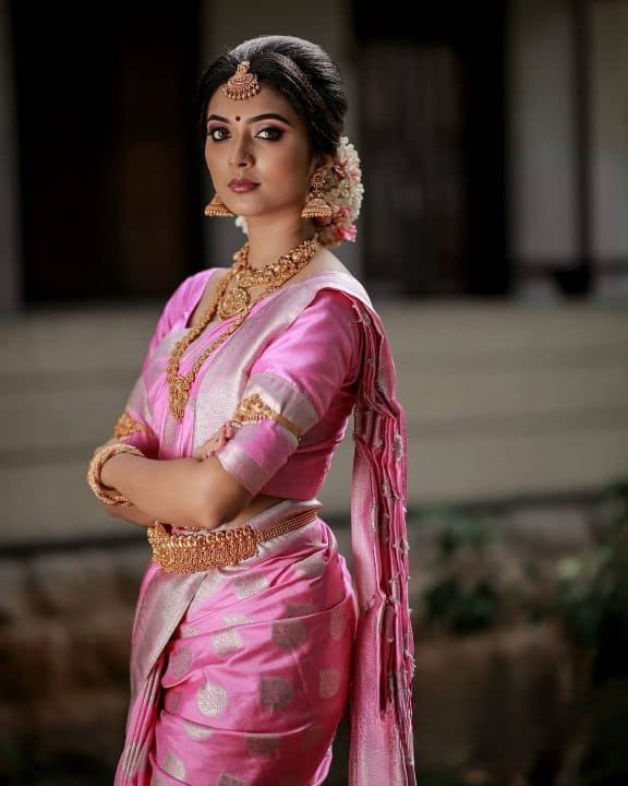 Soft Lichi Silk Saree with Silver Work & Heavy Jacquard Border image 8