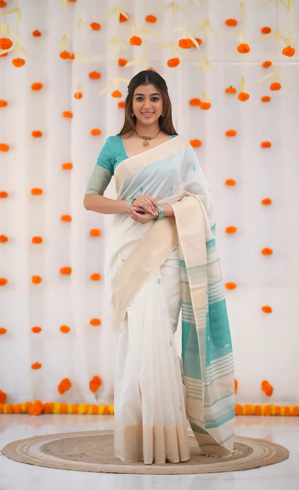 Linen Saree with Gold Jari 5×5 Border & Digital Print image 3