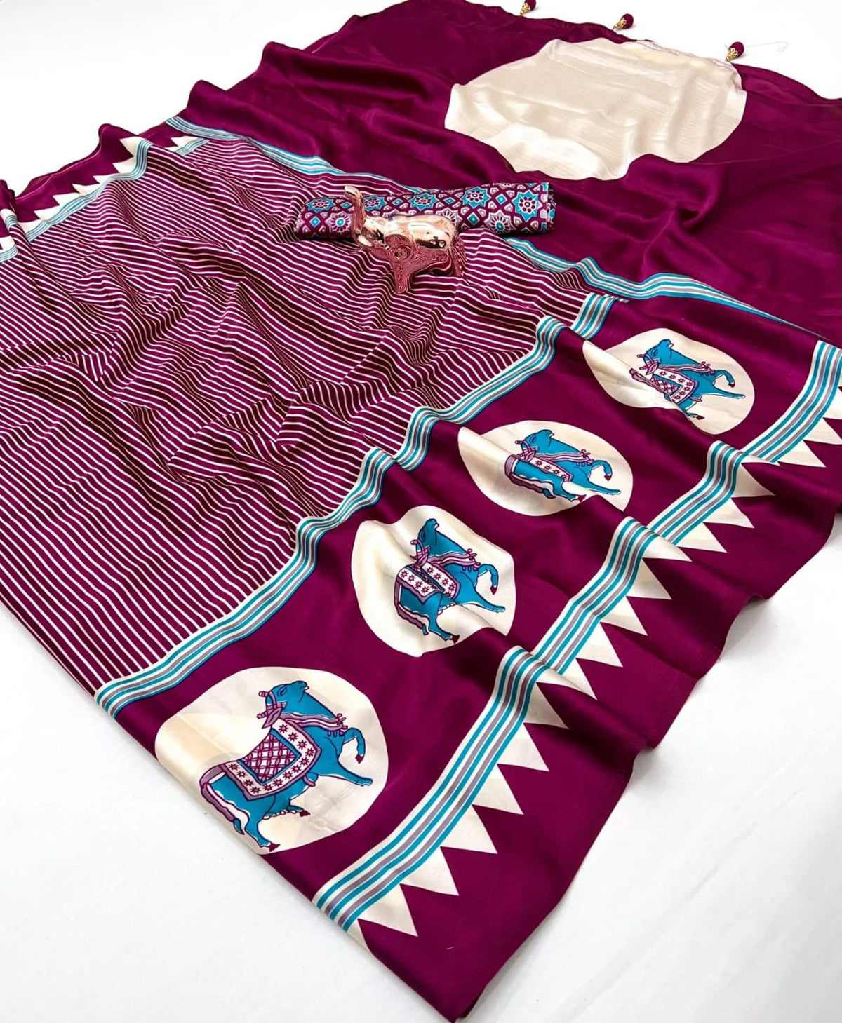 White Zebra – Premium Japan Satin Patola Ajrakh Print Saree