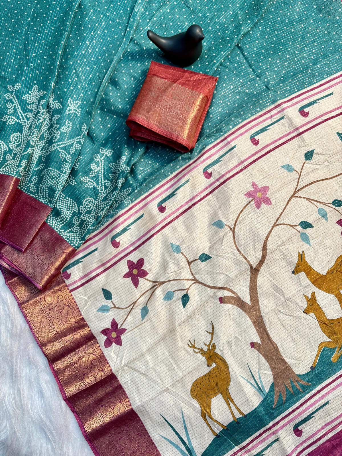 Reko Jari Dola Silk Saree with Elegant Jacquard Border
