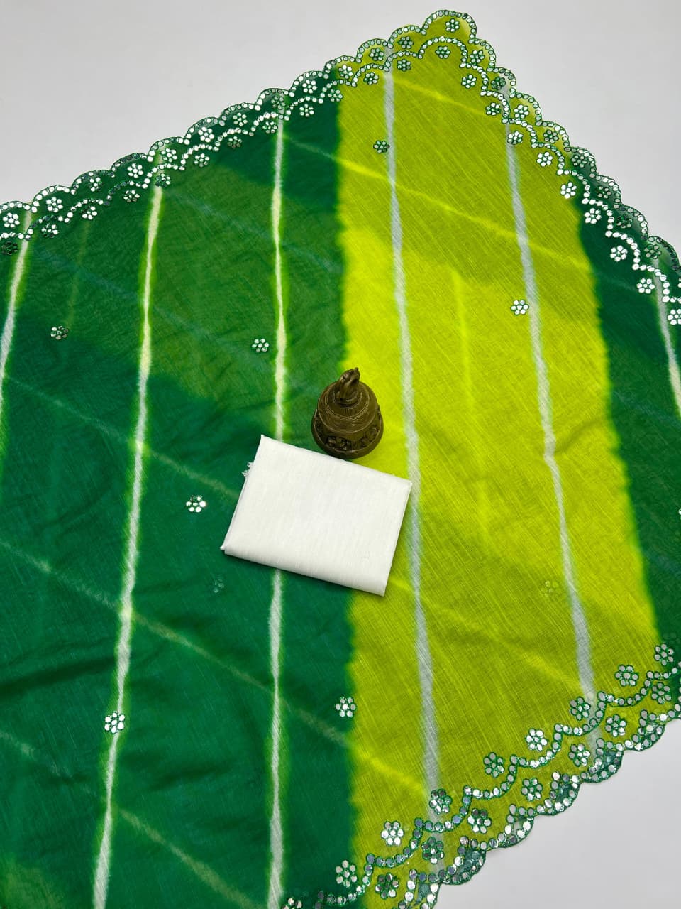 Plain Linen Saree with Mirror & Digital Print Work + Bangalory Satin Blouse