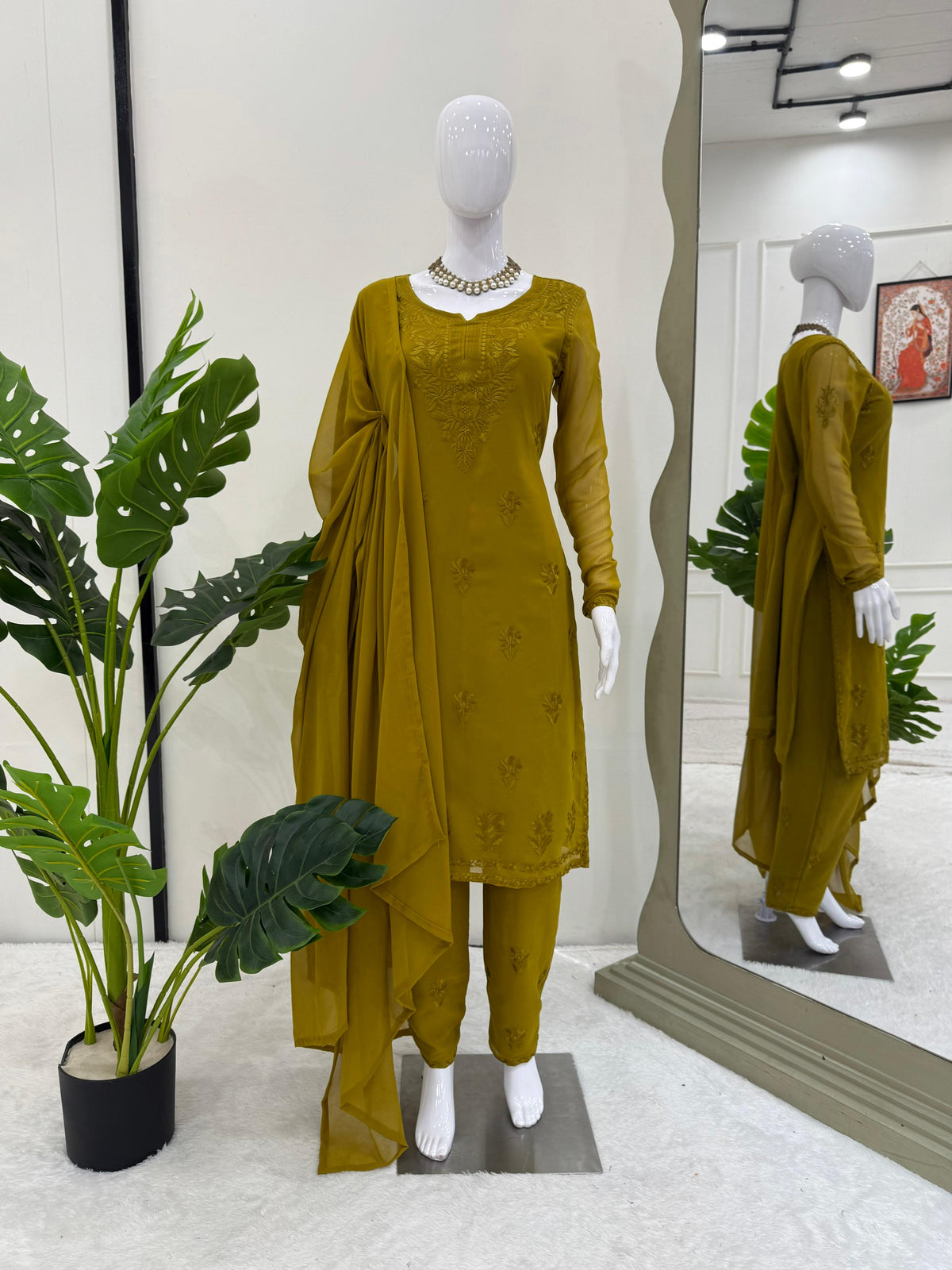 Elegant Faux Georgette 3-Piece Set with Dupatta