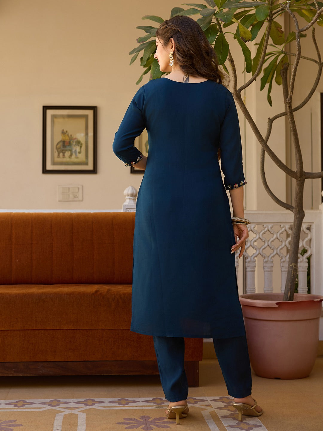 Viscose Chanderi Embroidered Beads Kurti with Solid Pant & Organza Dupatta – Premium Set