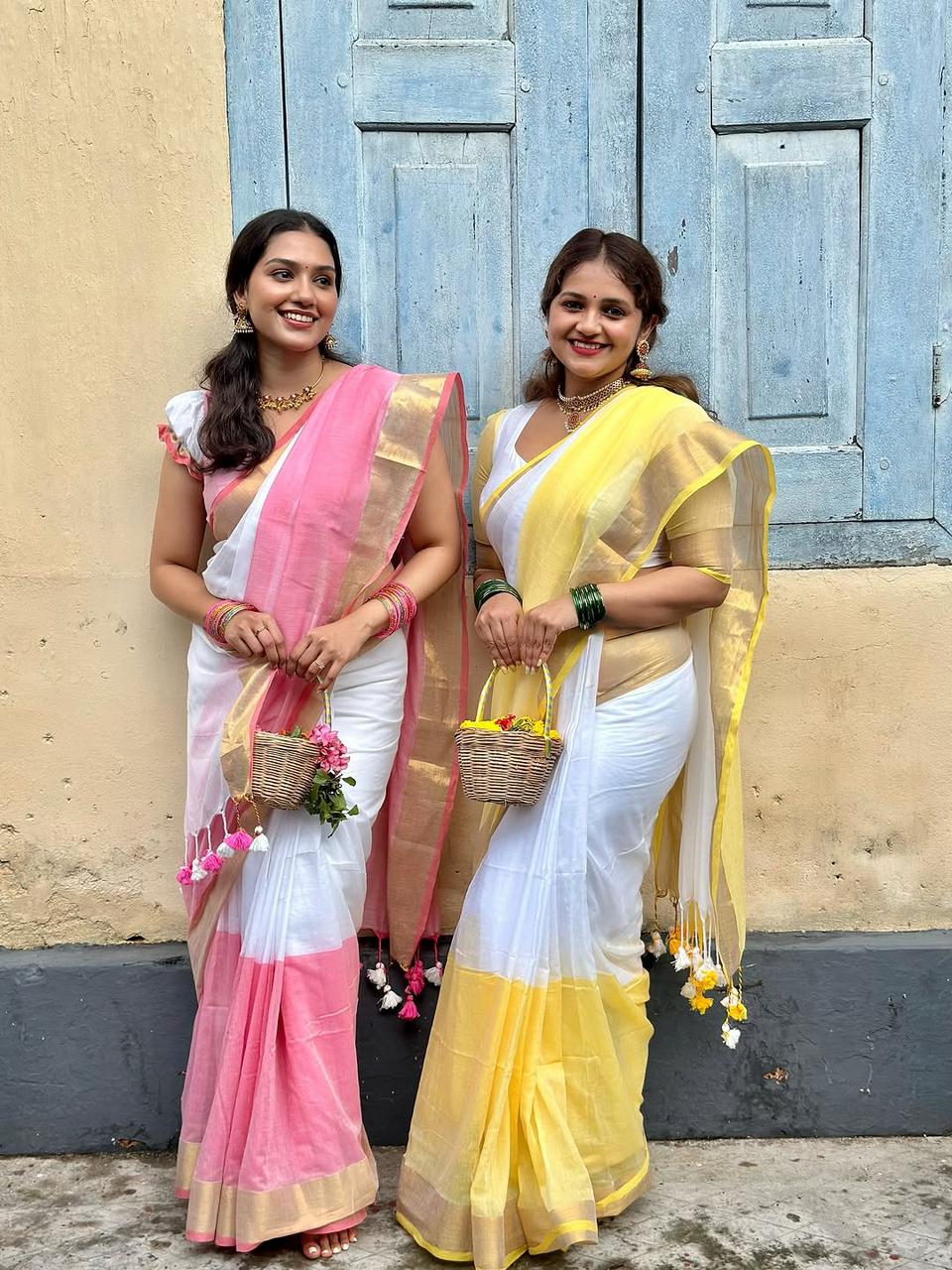 Soft Linen Saree with Golden Border & Latkan