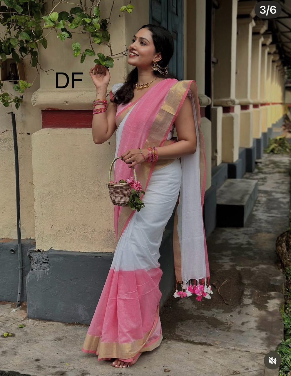 Soft Linen Saree with Golden Border & Latkan